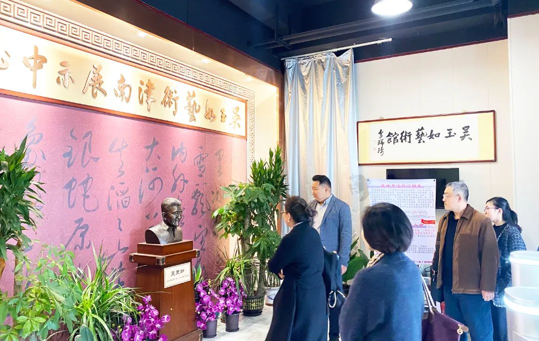 图片关键词