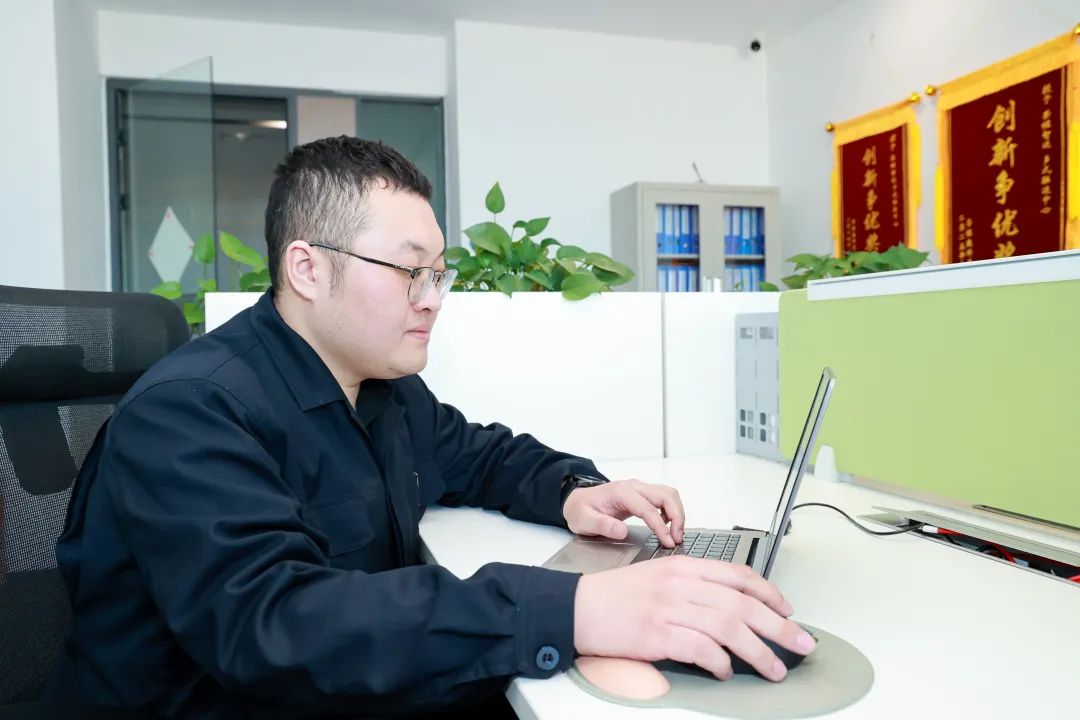 图片关键词