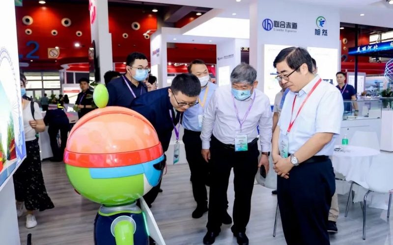 推动工业低碳转型 QY千亿钢铁集团作为天津企业代表亮相2023工业绿色发展大会